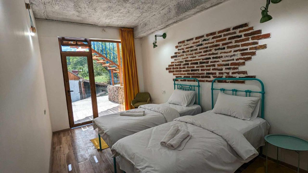 Hotel Arevi Gosh Екстериор снимка
