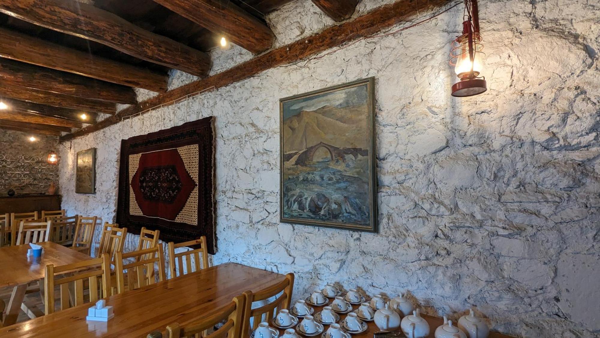 Hotel Arevi Gosh Екстериор снимка
